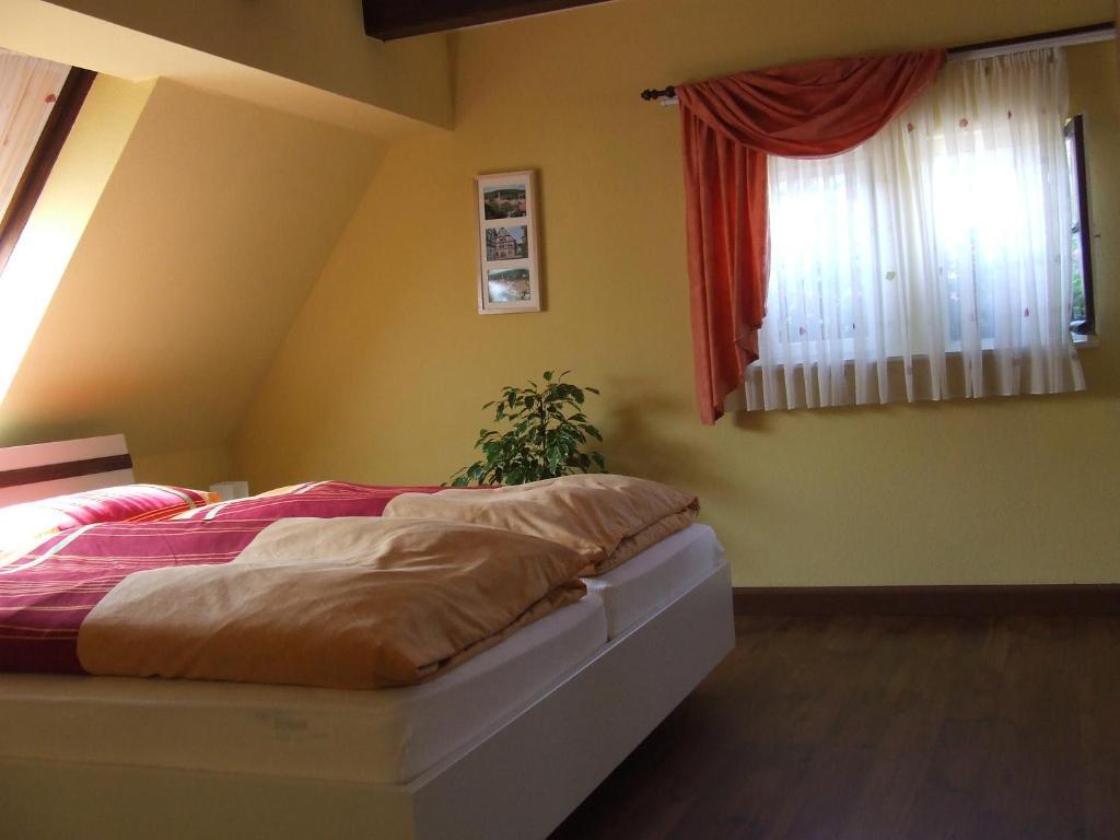 מלון Dörrenbach Haus Am Kastanienwald חדר תמונה